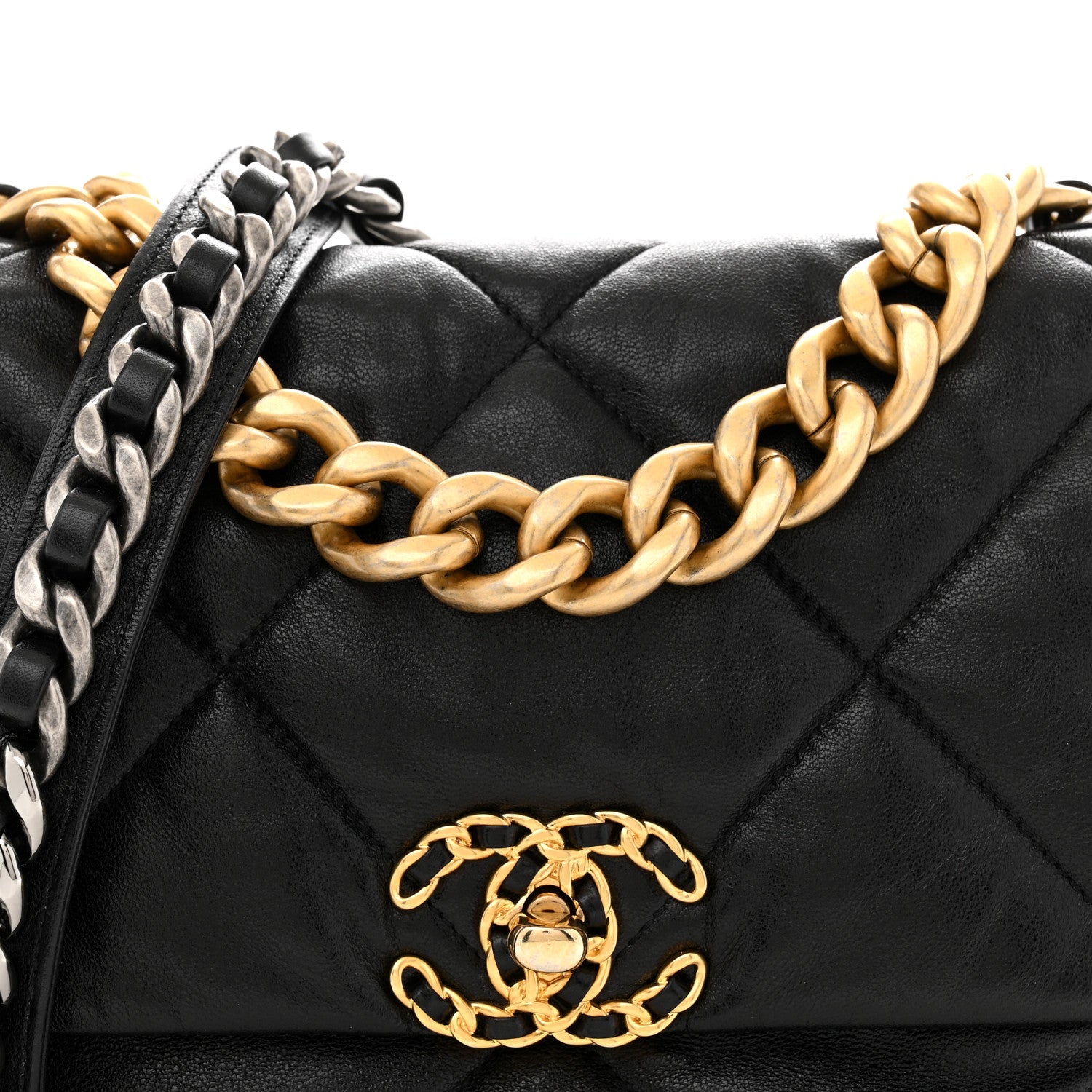 Goatskin Quilted Large CHNL 19 Flap Black