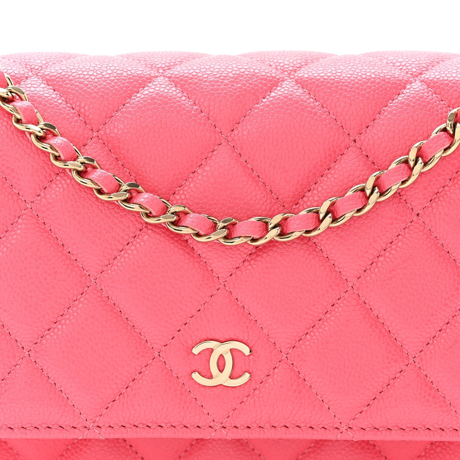 Caviar Quilted Wallet On Chain WOC Dark Pink