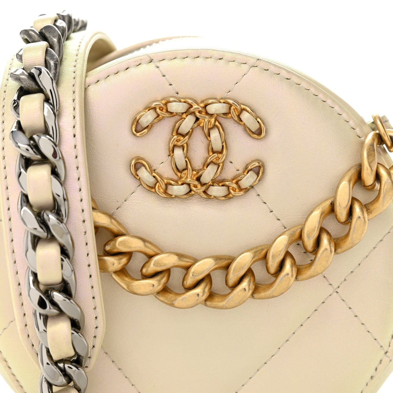 Iridescent Calfskin Quilted CHNL 19 Round Clutch With Chain White