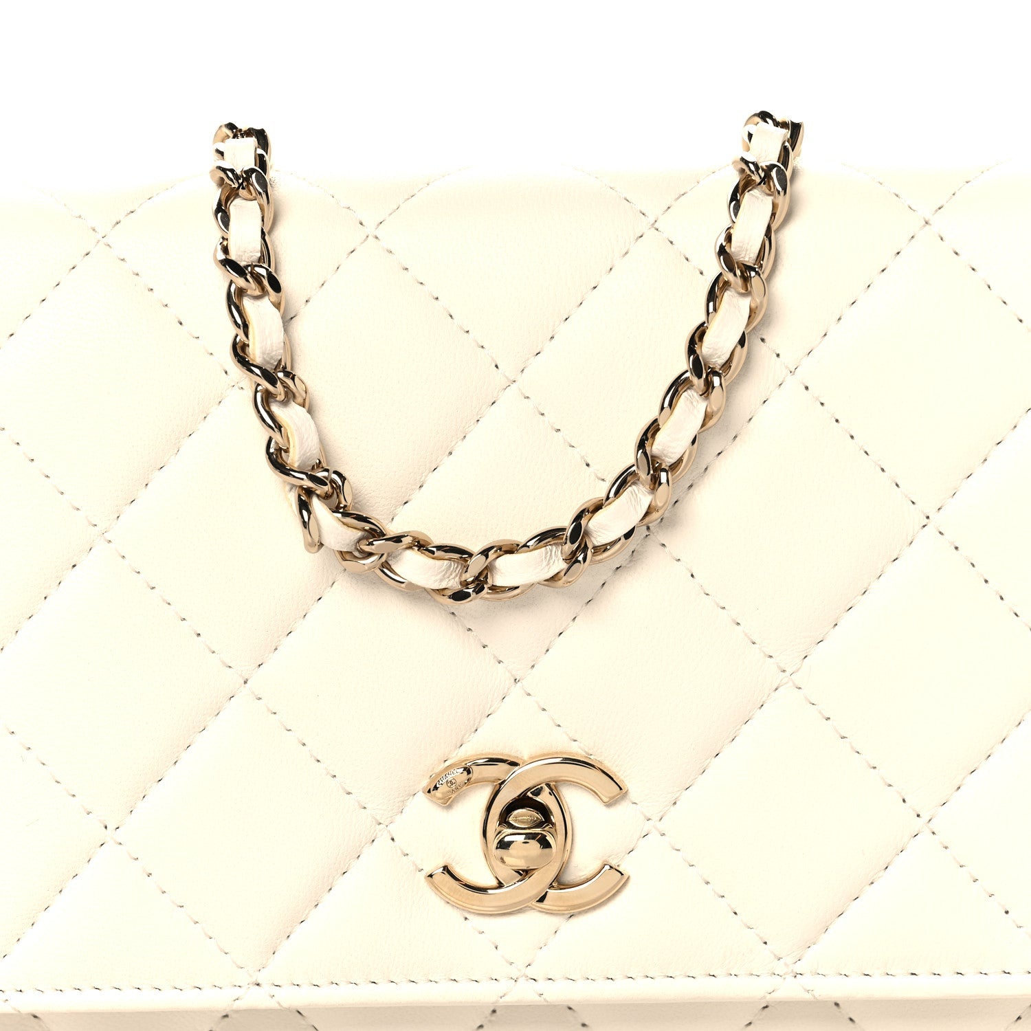 Lambskin Enamel Quilted Pearl Crush Wallet On Chain WOC White