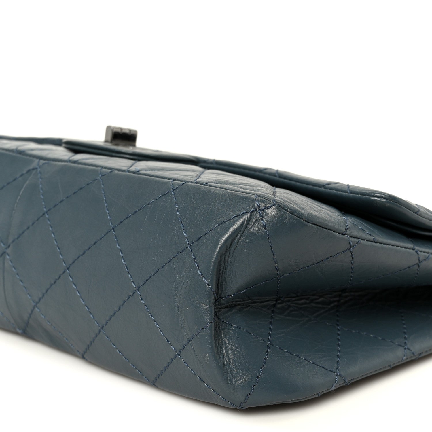 Aged Calfskin Quilted 2.55 Reissue 226 Flap Dark Blue