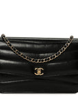 Lambskin Chevron Quilted Wallet On Chain WOC Black