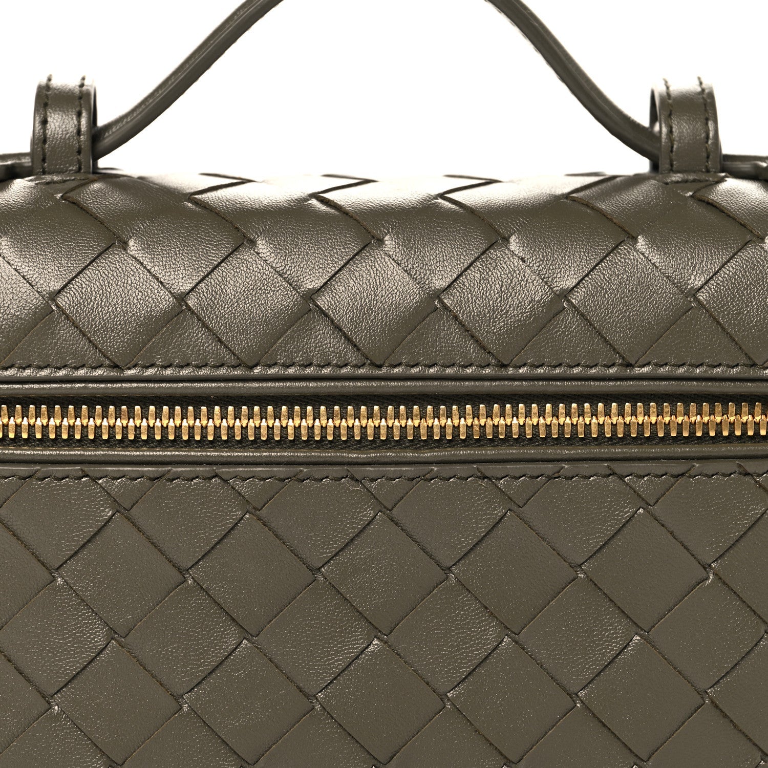 Calfskin Intrecciato Bang Bang Vanity Case Pinecone