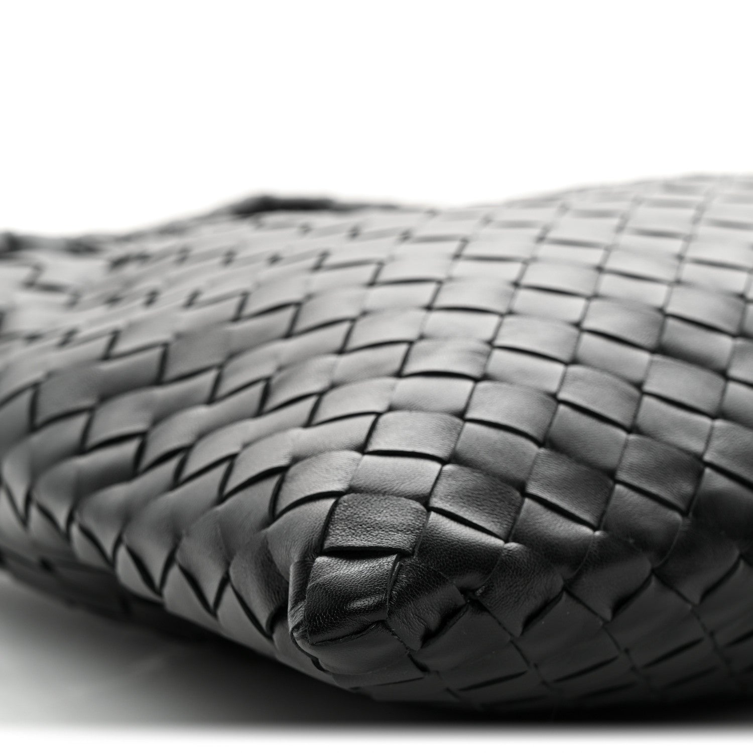 Calfskin Intrecciato Small Hop Black