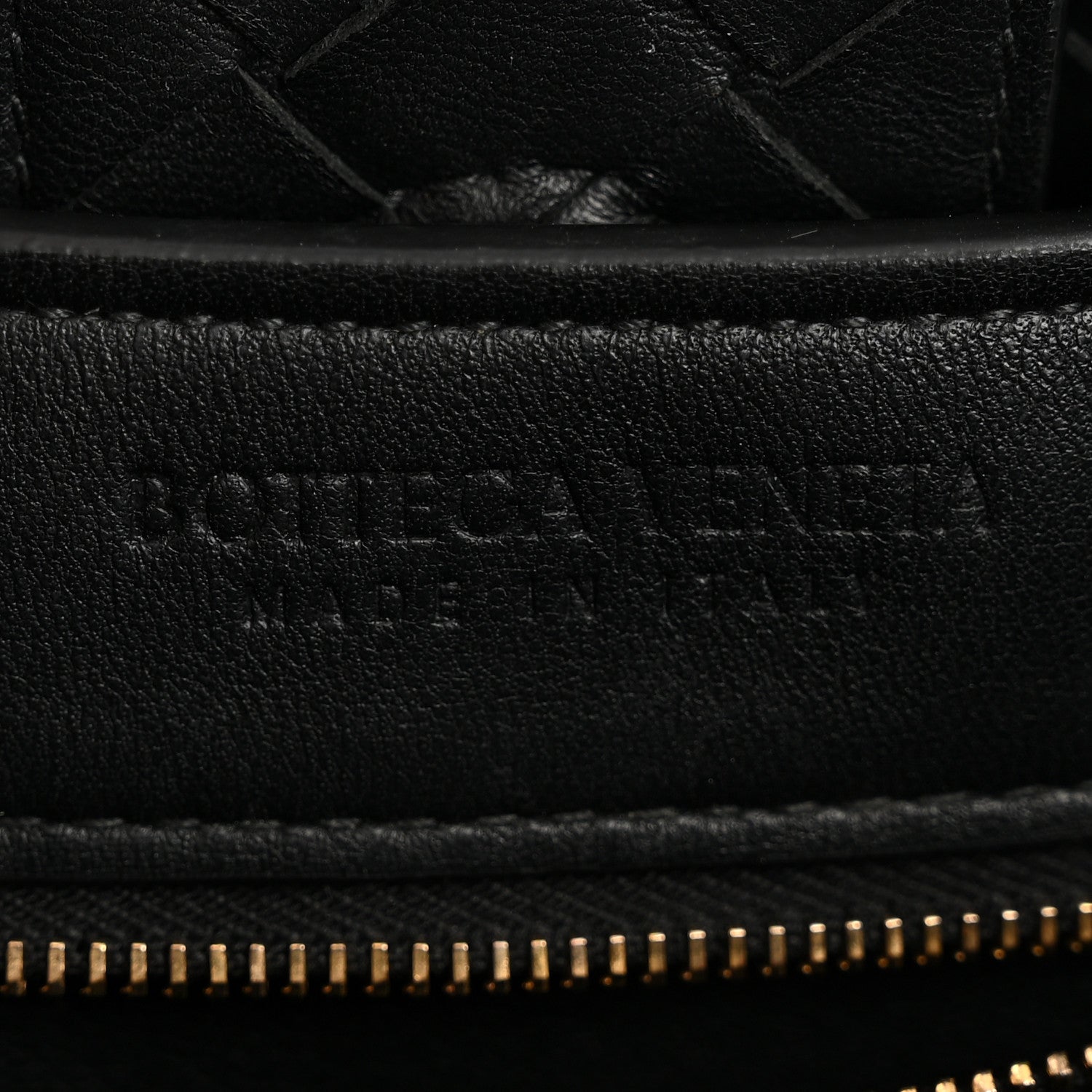 Nappa Intrecciato Medium Andiamo Shoulder Bag Black