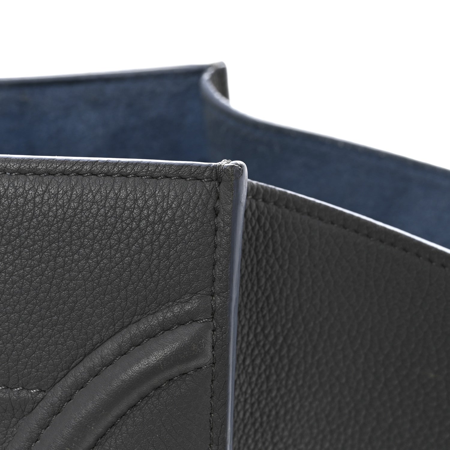 Baby Grained Calfskin Medium Phantom Luggage Kohl