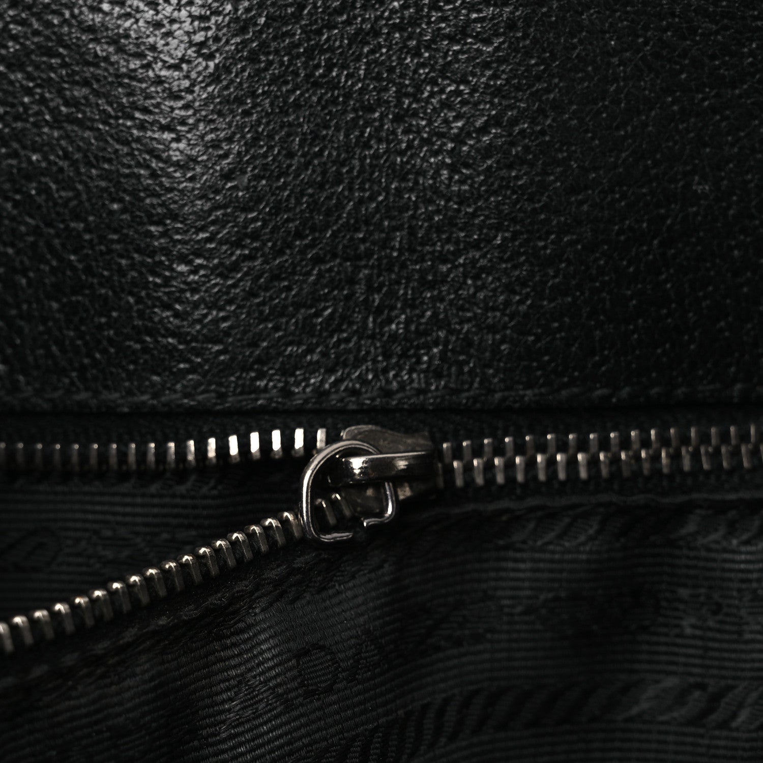 Cinghiale Triangle Tote Black