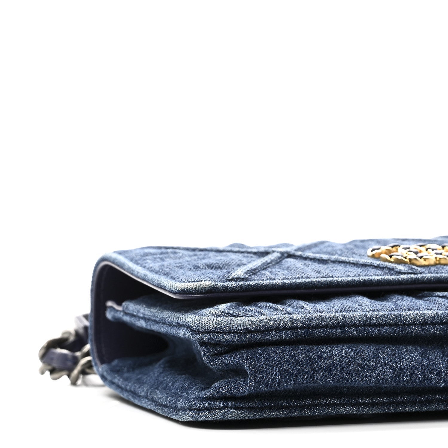 Denim Quilted CHNL 19 Wallet On Chain WOC Blue