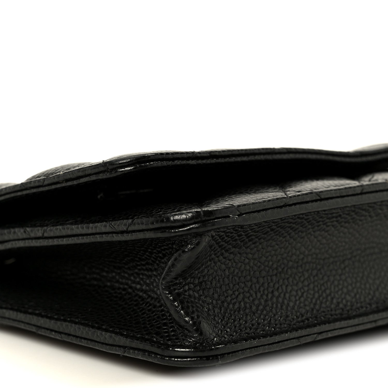 Caviar Quilted Wallet on Chain WOC Black