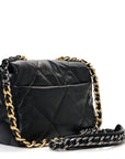 Lambskin Quilted Medium CHNL 19 Flap Black