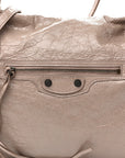 Arena Lambskin Classic Hardware Medium Le City Hobo Bag Sesame