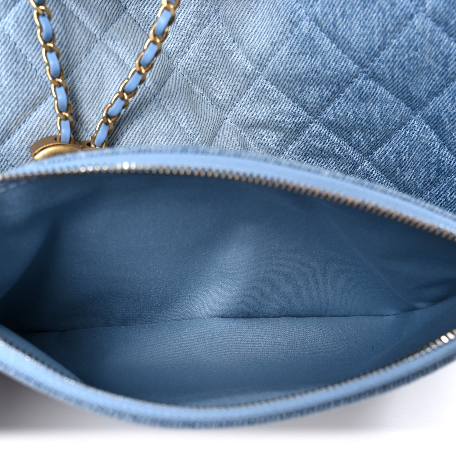 Washed Denim Quilted Medium CHNL 25 Handbag Blue