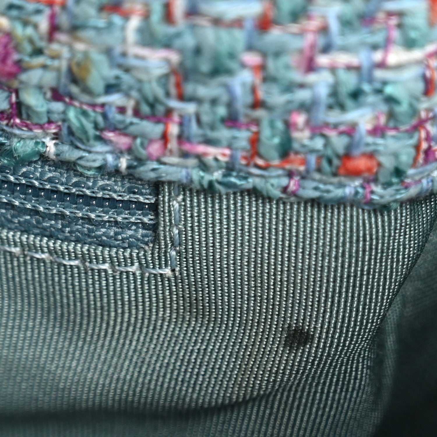 Tweed Quilted Large CHNL 19 Flap Blue Multicolor