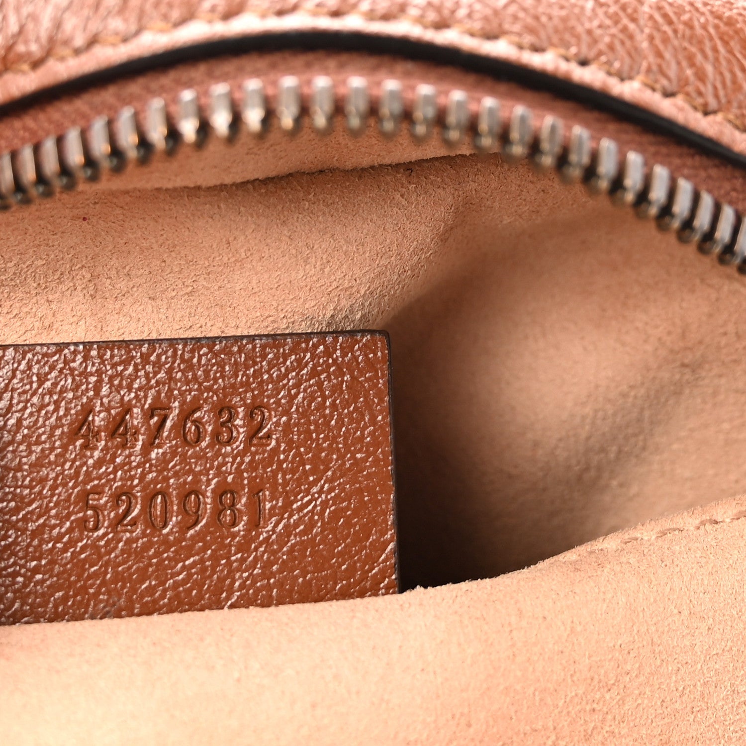 Glazed Calfskin Matelasse Diagonal Small GG Marmont Chain Shoulder Bag Cuir