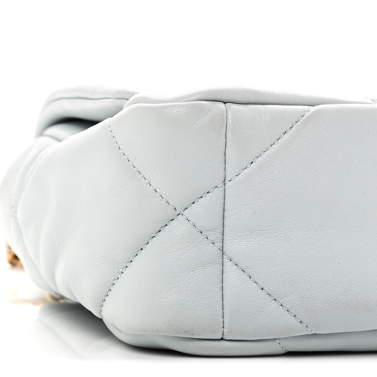 Lambskin Quilted Medium CHNL 19 Flap Light Blue