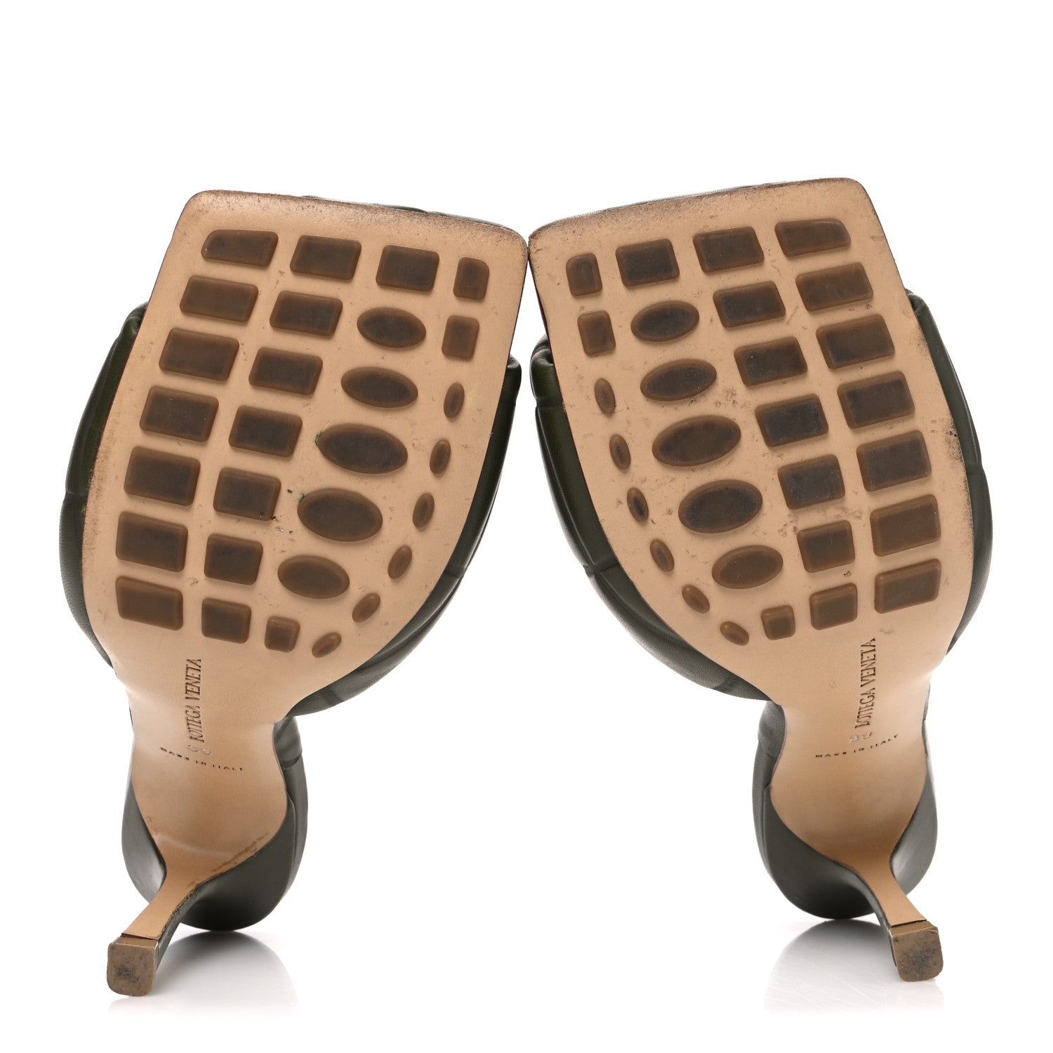 Nappa Quilted Rubber Lido Mule Sandals 39 Khaki