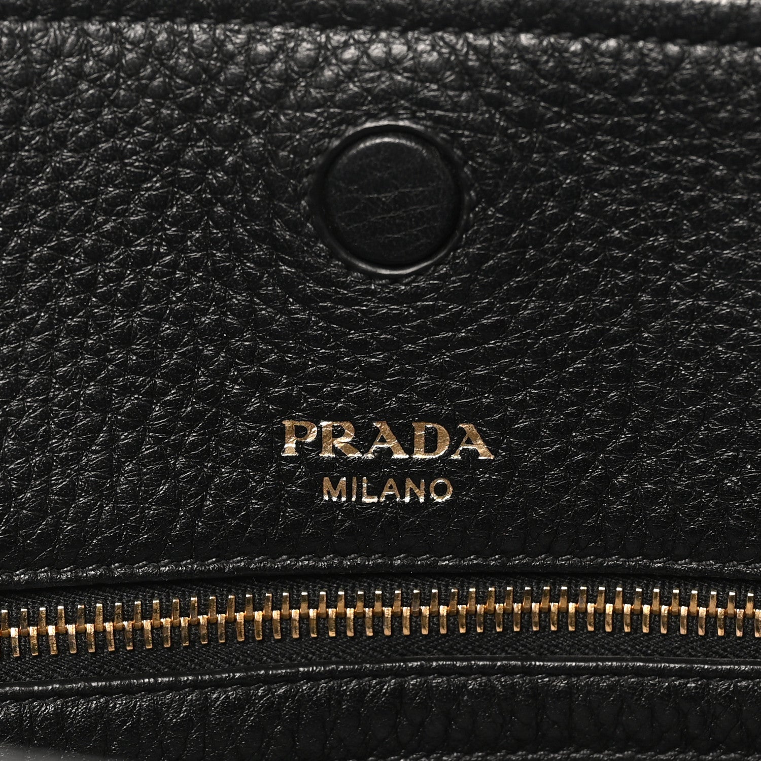 Vitello Daino Pocket Shopping Tote Black