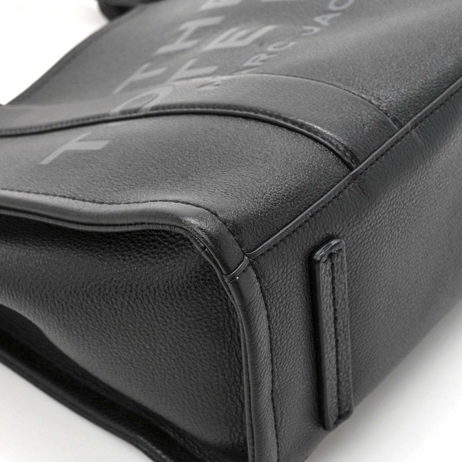 Grained Calfskin Medium The Tote Bag Black