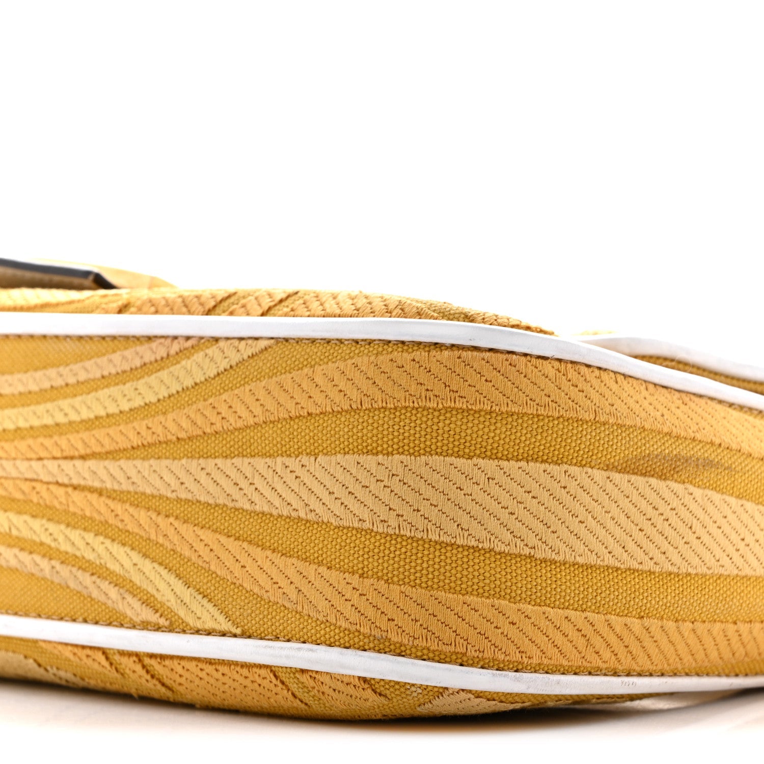 X SARA COLEMAN Canvas Vitello King Seta FF Fish Eye Embroidered Baguette Mostarda White Ice
