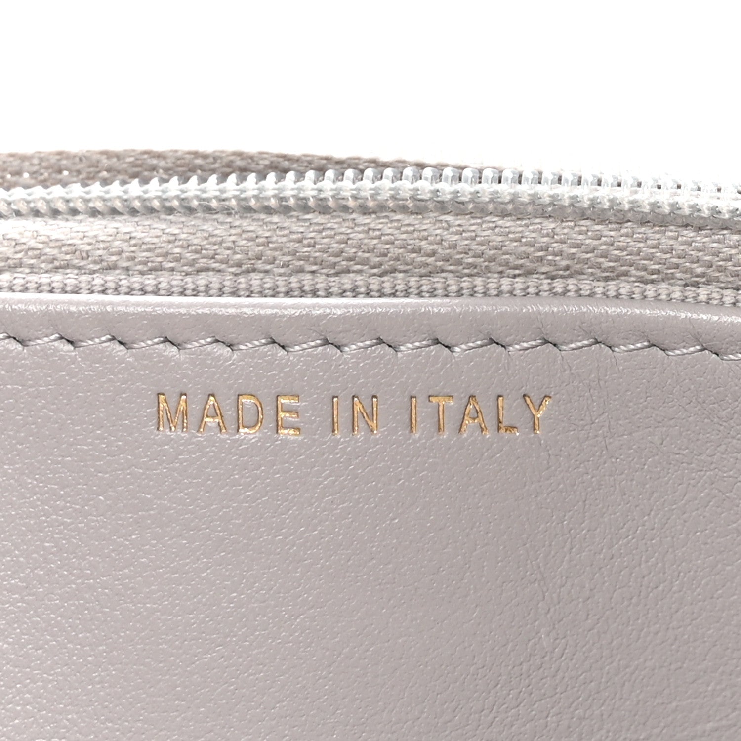 Caviar Quilted Studded CC Wallet On Chain WOC Grey