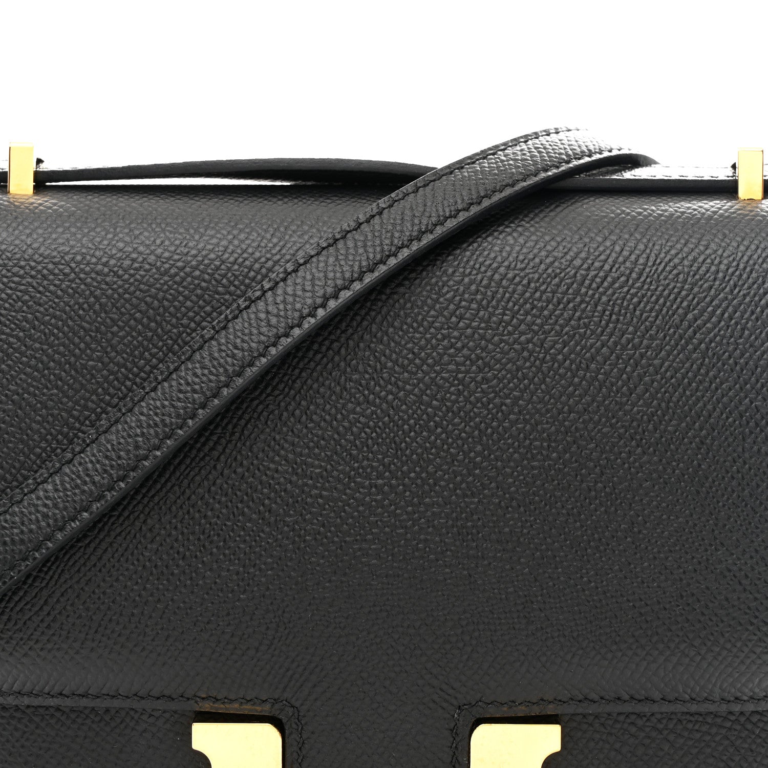Epsom Constance 18 Black