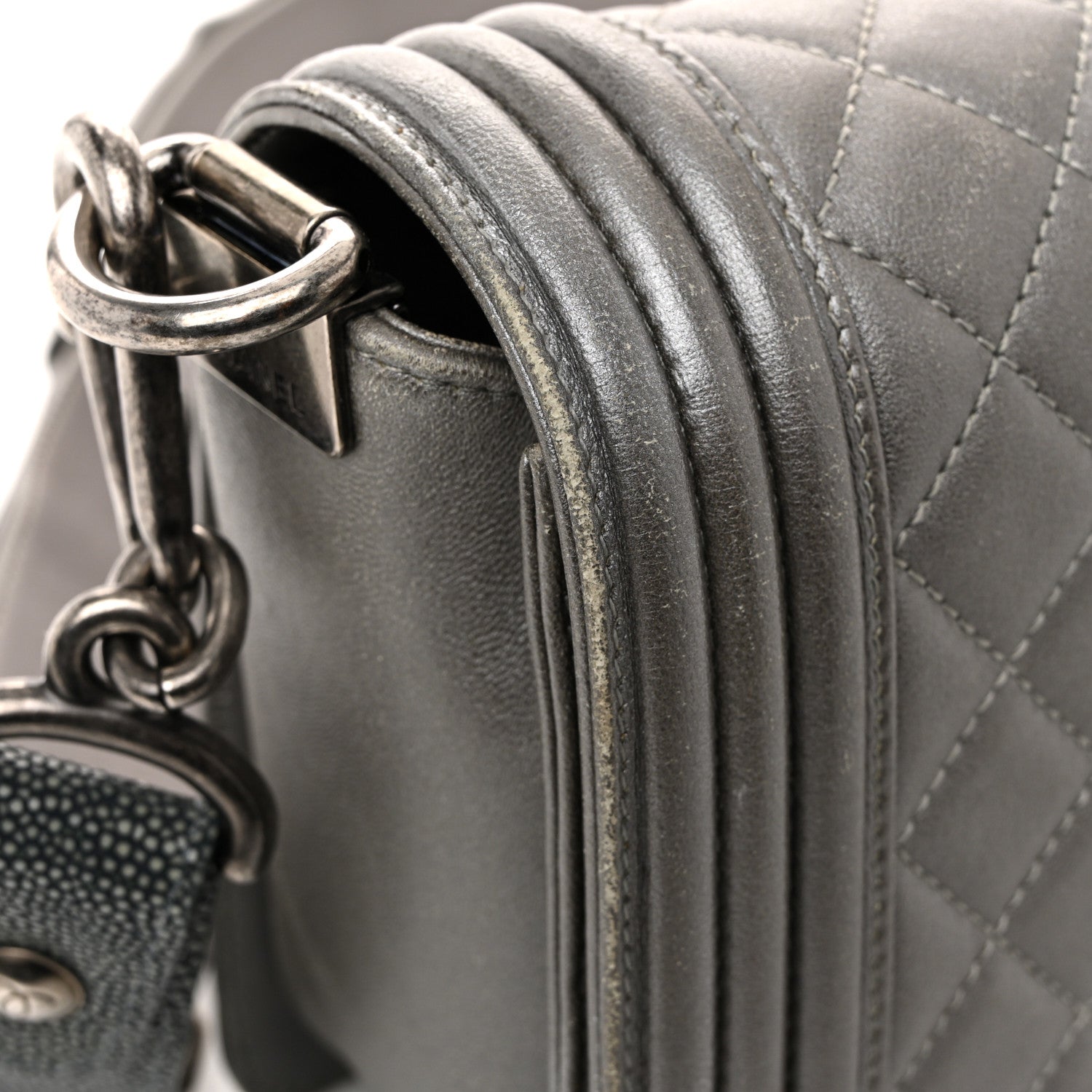 Metallic Lambskin Stingray Quilted Medium Boy Flap Silver