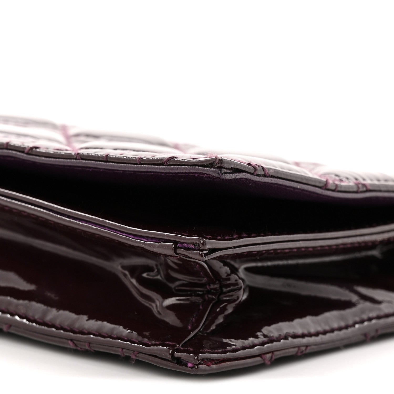 Patent Cannage Lady D1OR Chain Wallet Purple
