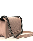 Lambskin Quilted Medium Boy Flap Light Pink