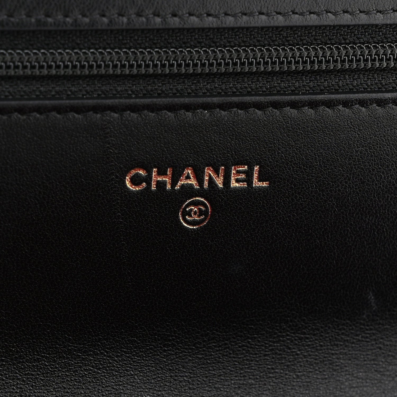Lambskin Quilted CHNL 19 Wallet On Chain WOC Black