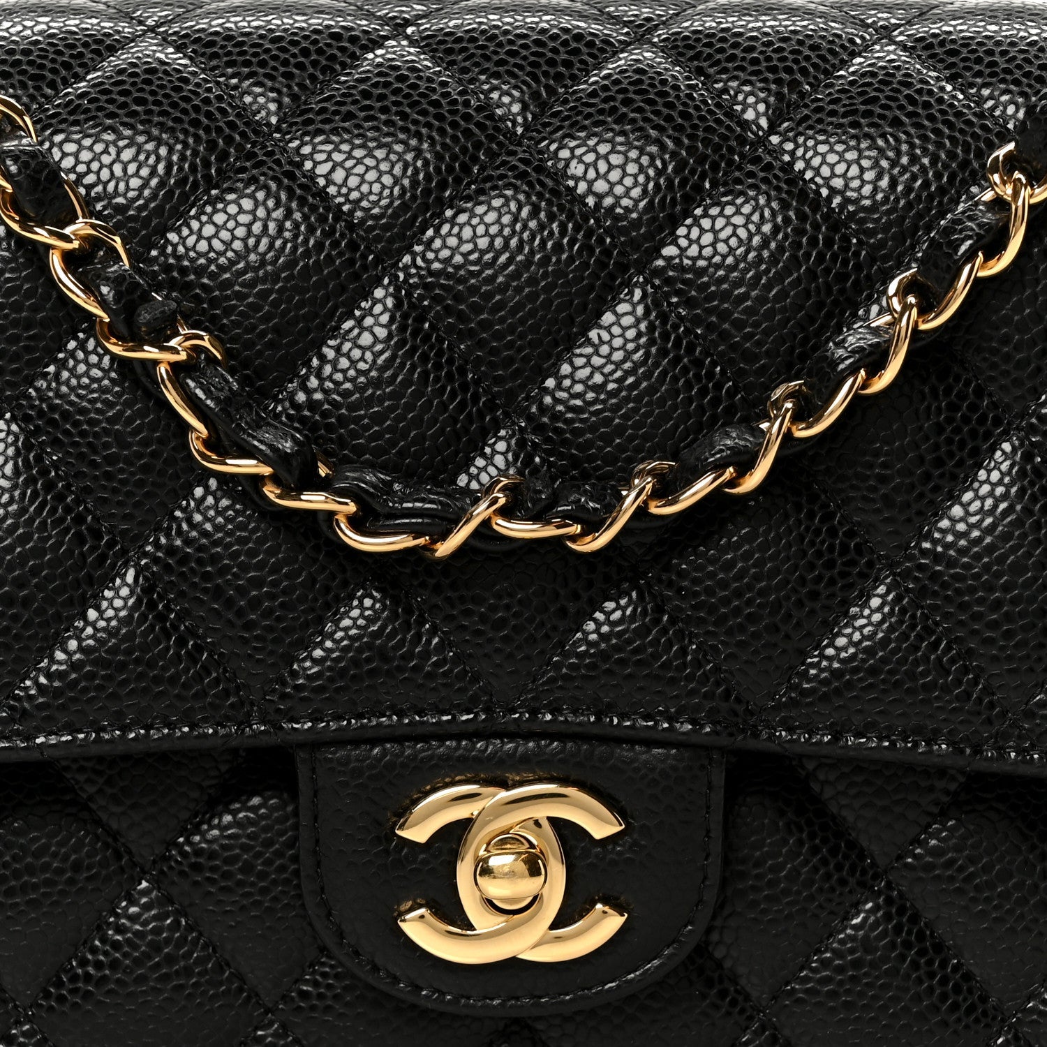 Caviar Quilted Medium Double Flap Black