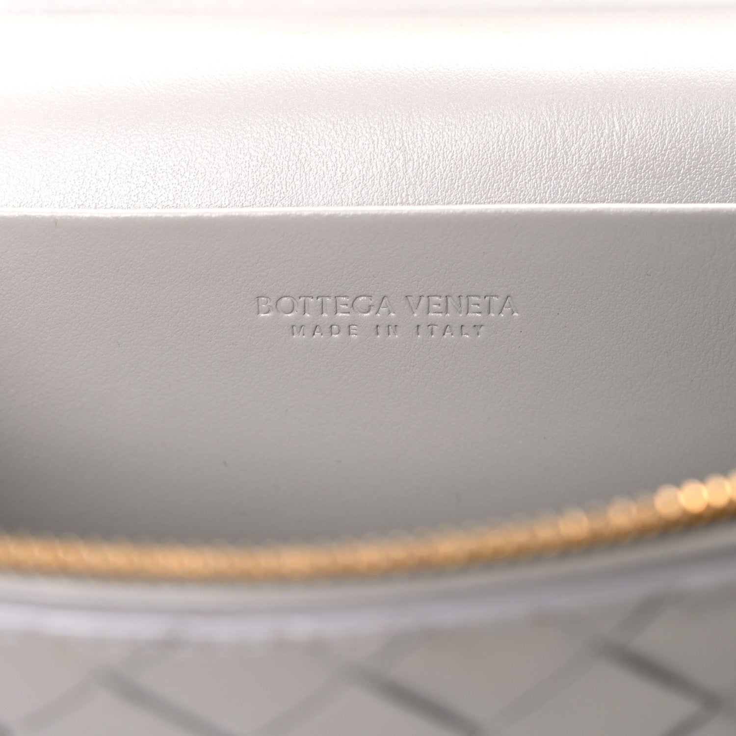 Calfskin Intrecciato Bang Bang Vanity Case Limestone