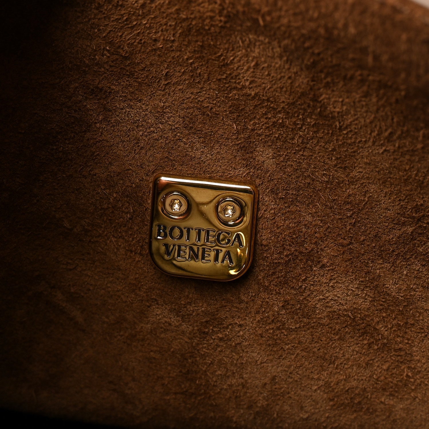 Silky Calfskin Small Ciao Ciao Nocciola