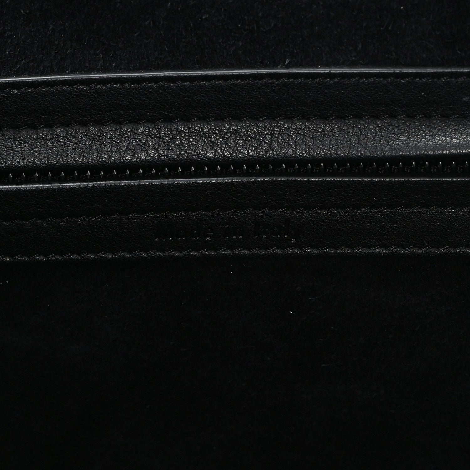 Supple Calfskin Medium Phantom Luggage Black