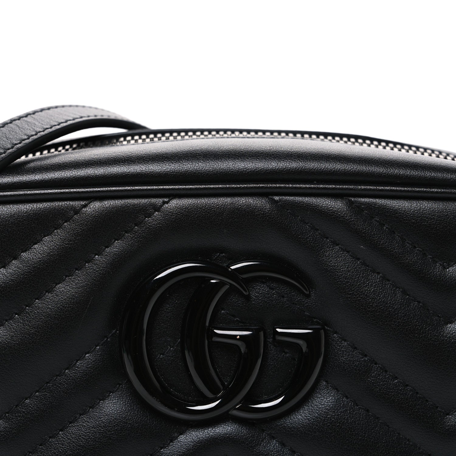 Calfskin Matelasse Monochrome Small GG Marmont Chain Shoulder Bag Black
