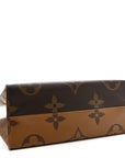 Reverse Monogram Giant Onthego GM