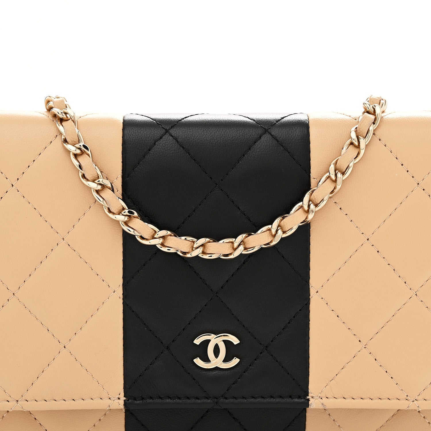 Lambskin Quilted Wallet On Chain WOC Beige Black