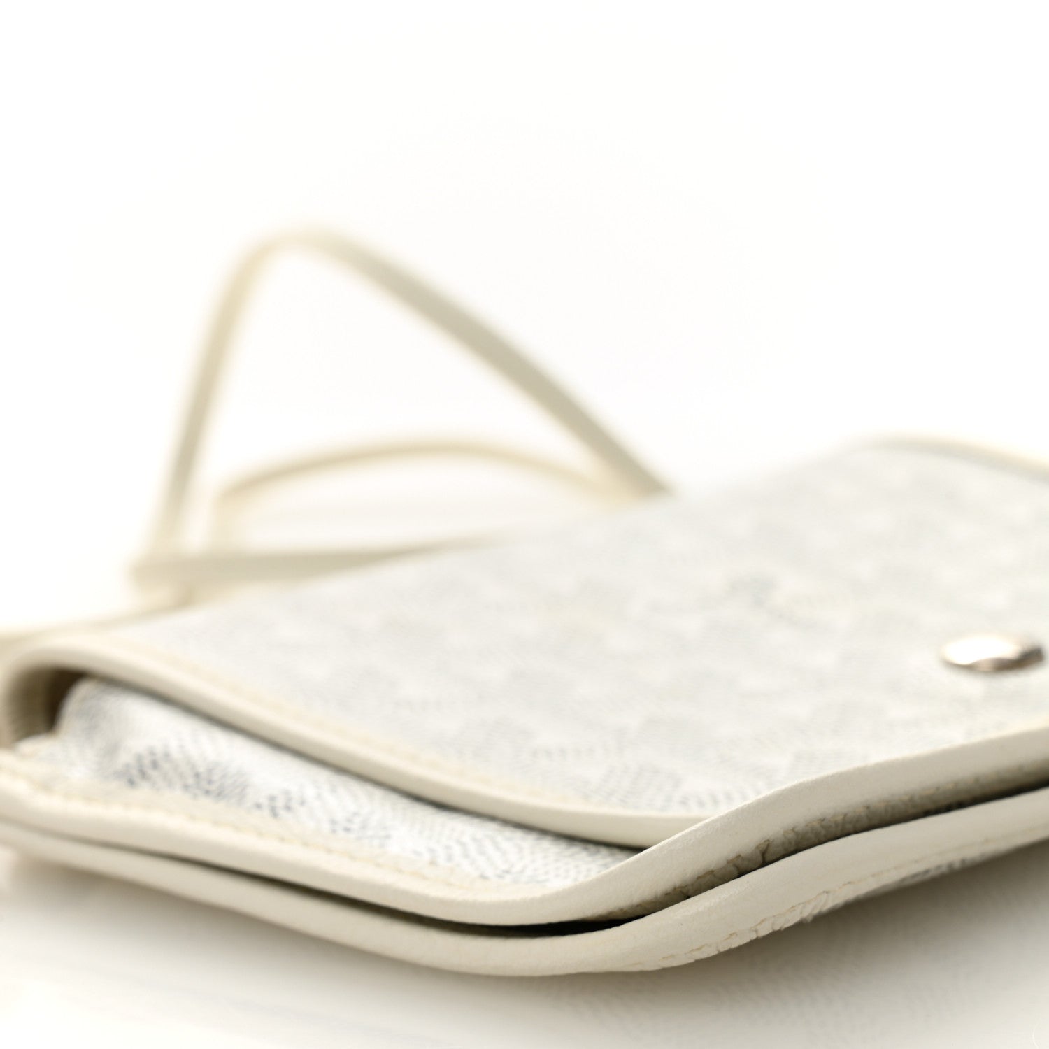 Goyardine Plumet Wallet Clutch White