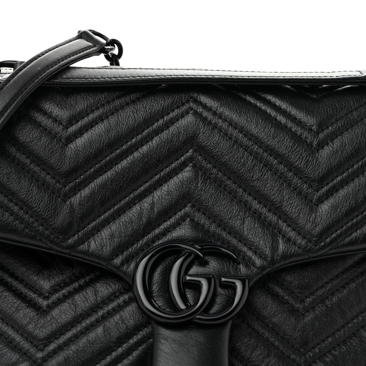 Soft Calfskin Matelasse Monochrome Medium GG Marmont Shoulder Bag Black