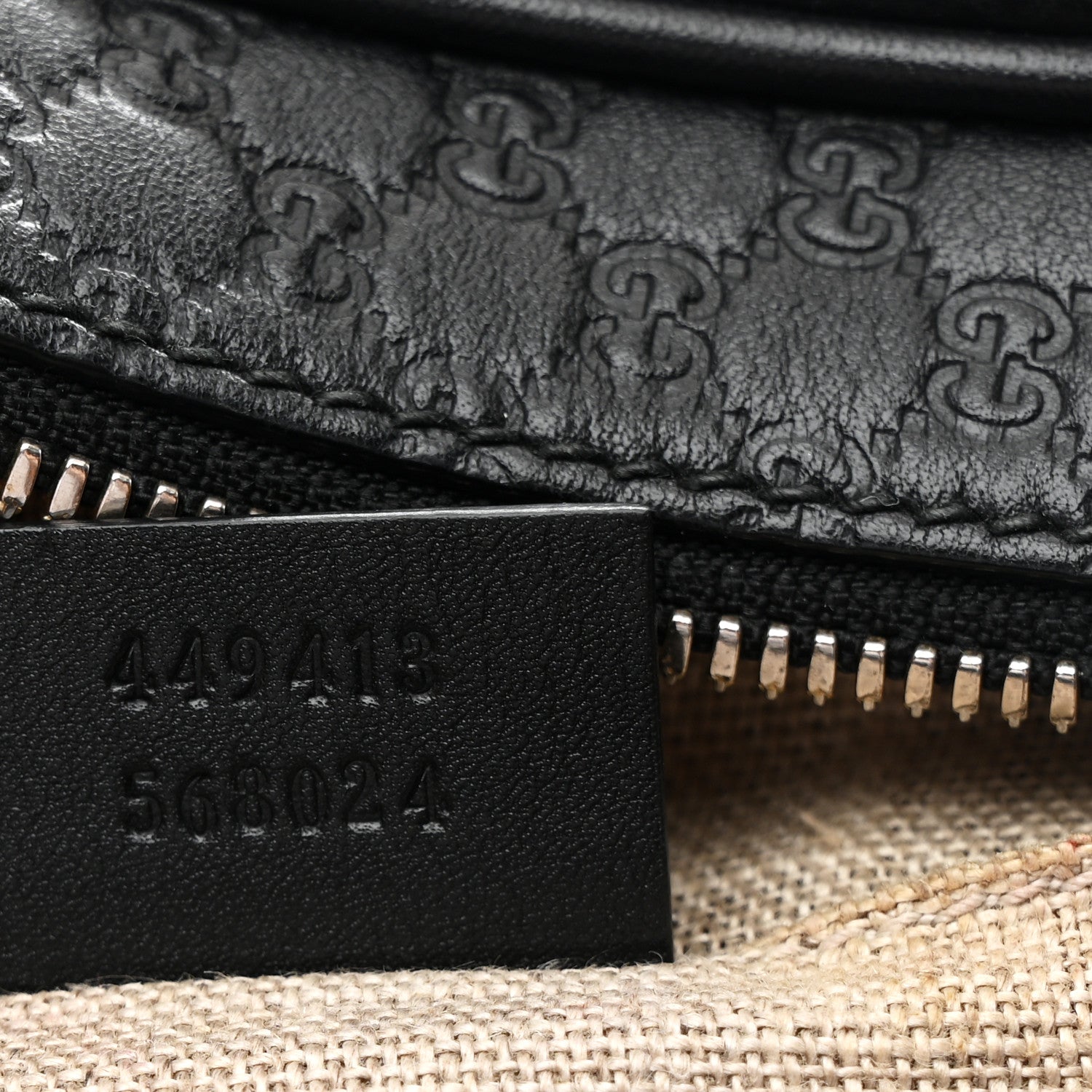 MicroGCCIssima Mini Bree Messenger Bag Black