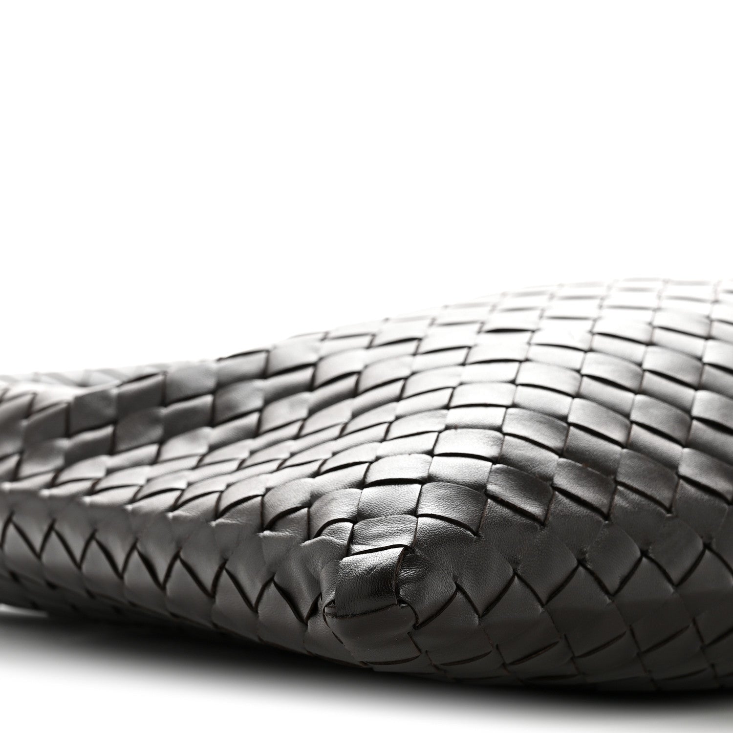 Calfskin Intrecciato Small Hop Fondant