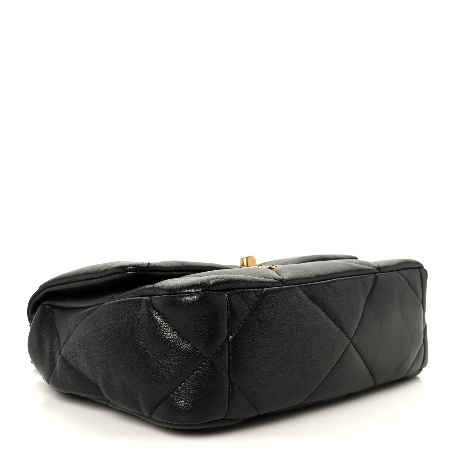 Lambskin Quilted Medium CHNL 19 Flap Black