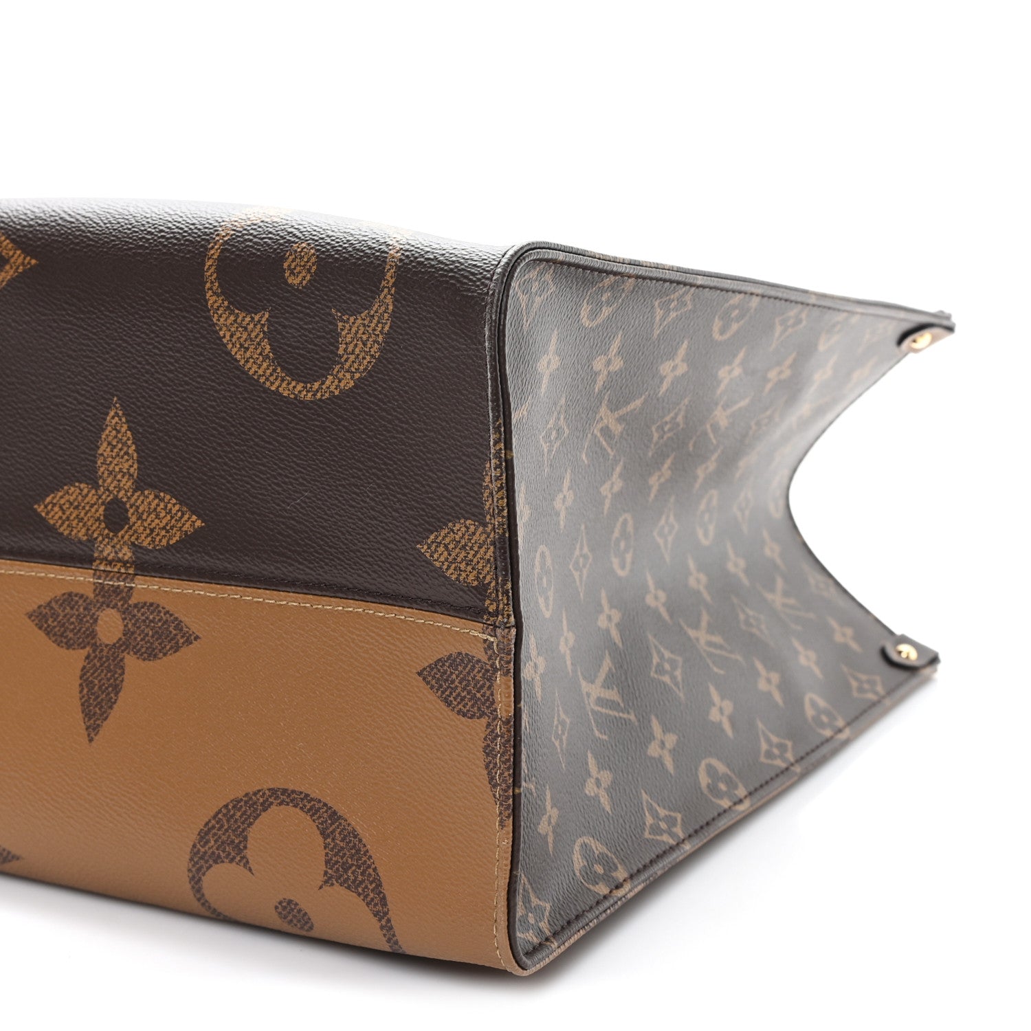 Reverse Monogram Giant Onthego GM