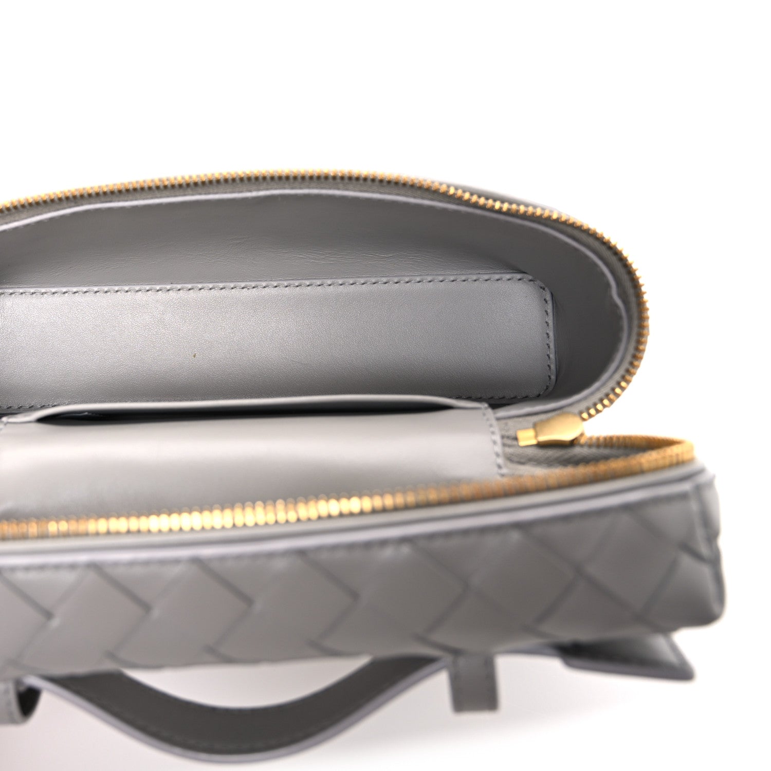 Calfskin Intrecciato Bang Bang Vanity Case Limestone