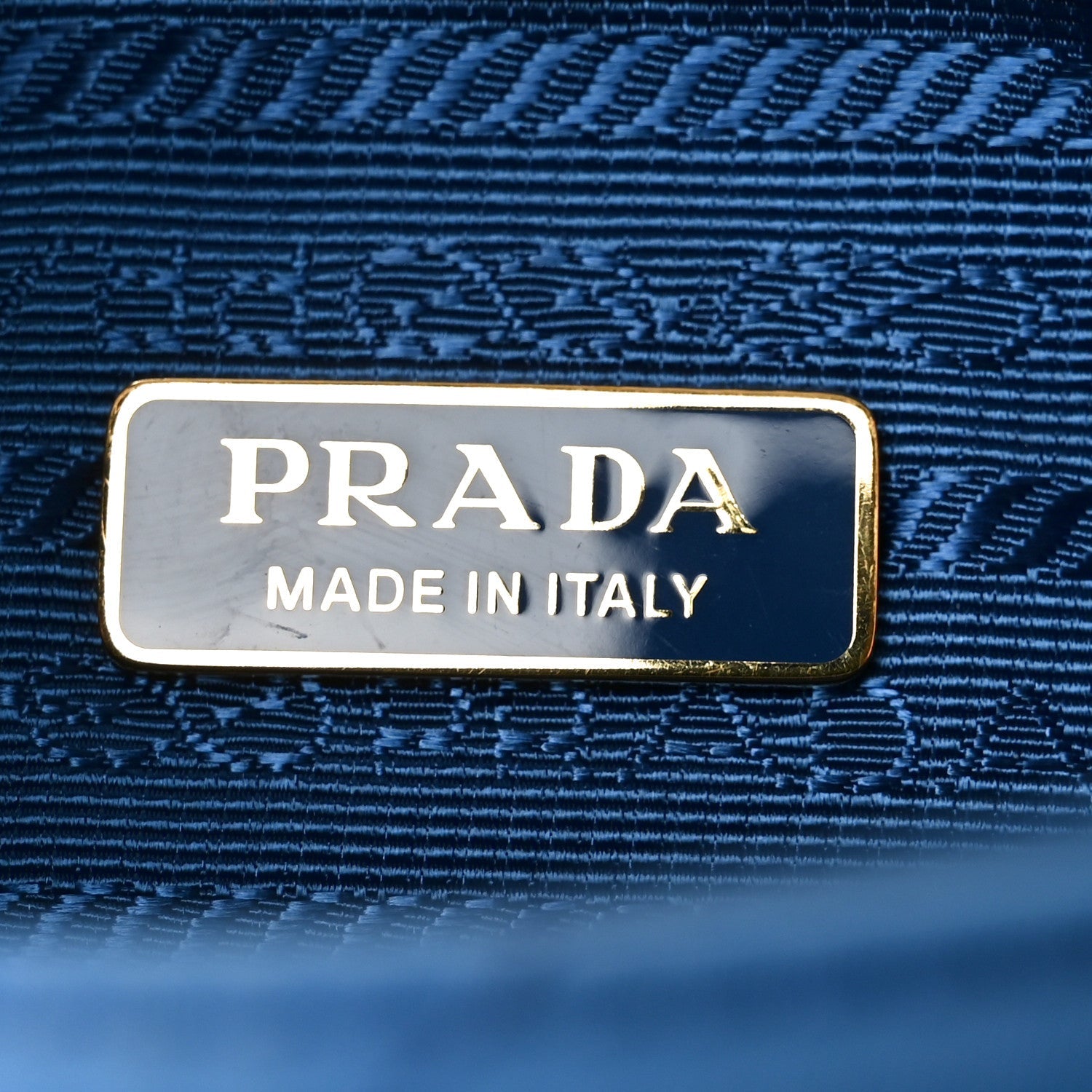 Re-Nylon Saffiano Stitched Mini Re-Edition 1995 Chaine Shoulder Bag Blue
