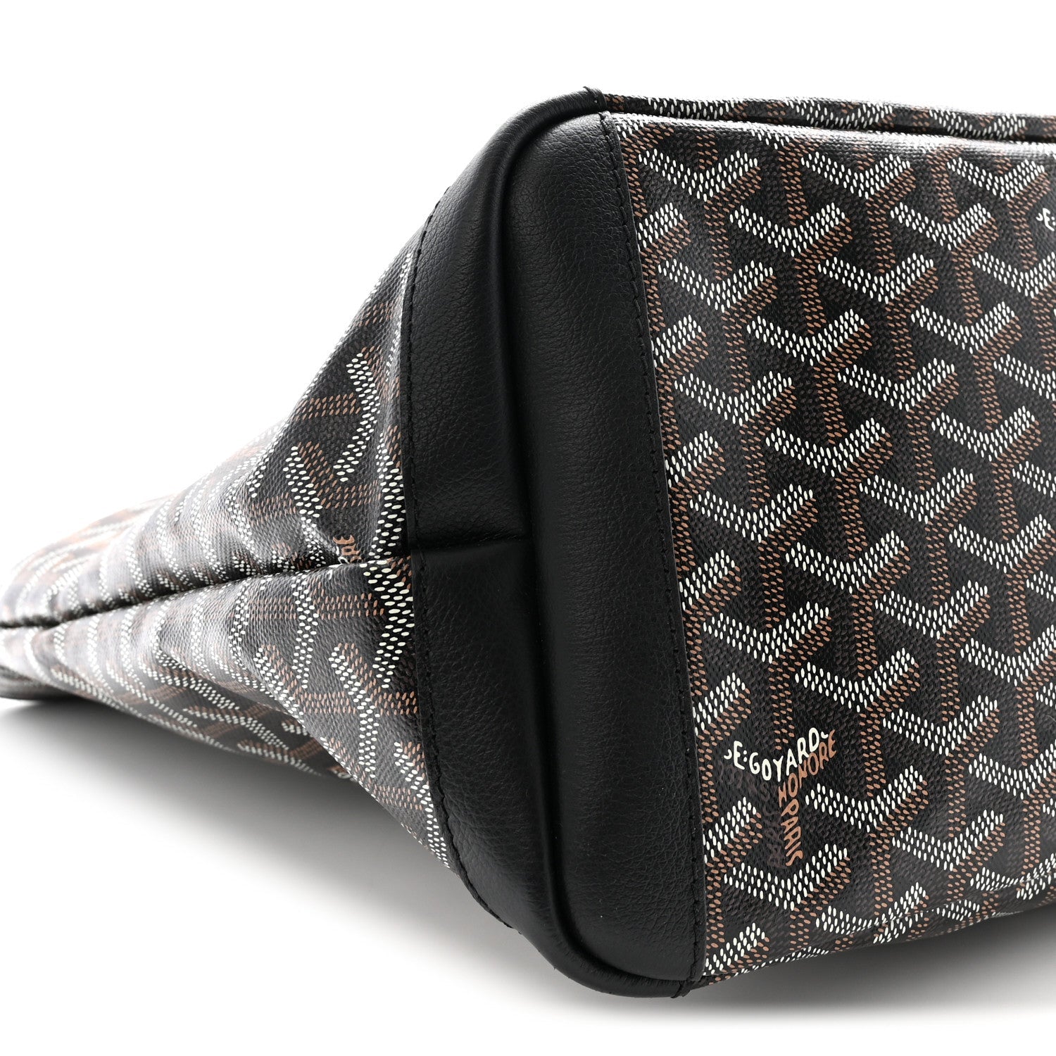 Goyardine Artois MM Black