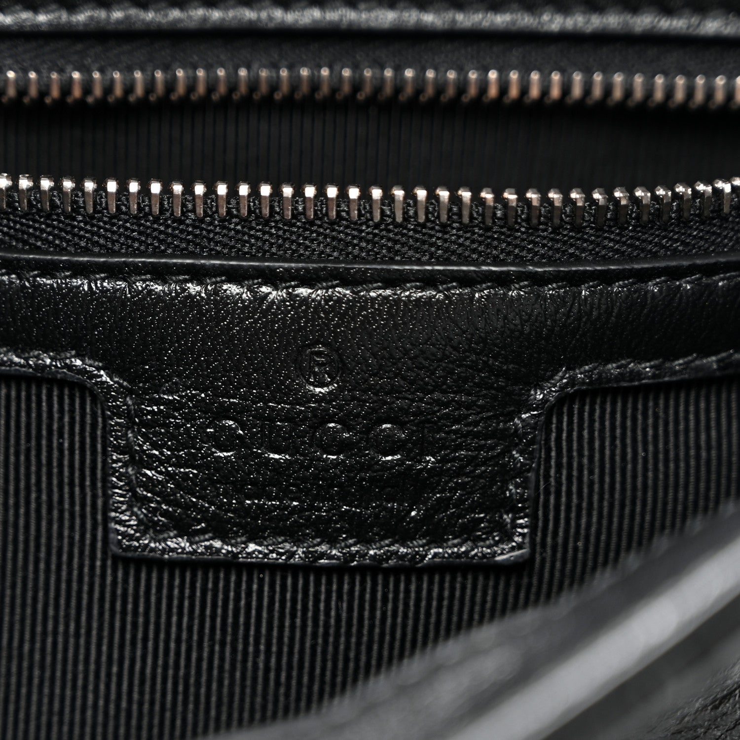 Soft Calfskin Matelasse Medium GG Marmont Shoulder Bag Black