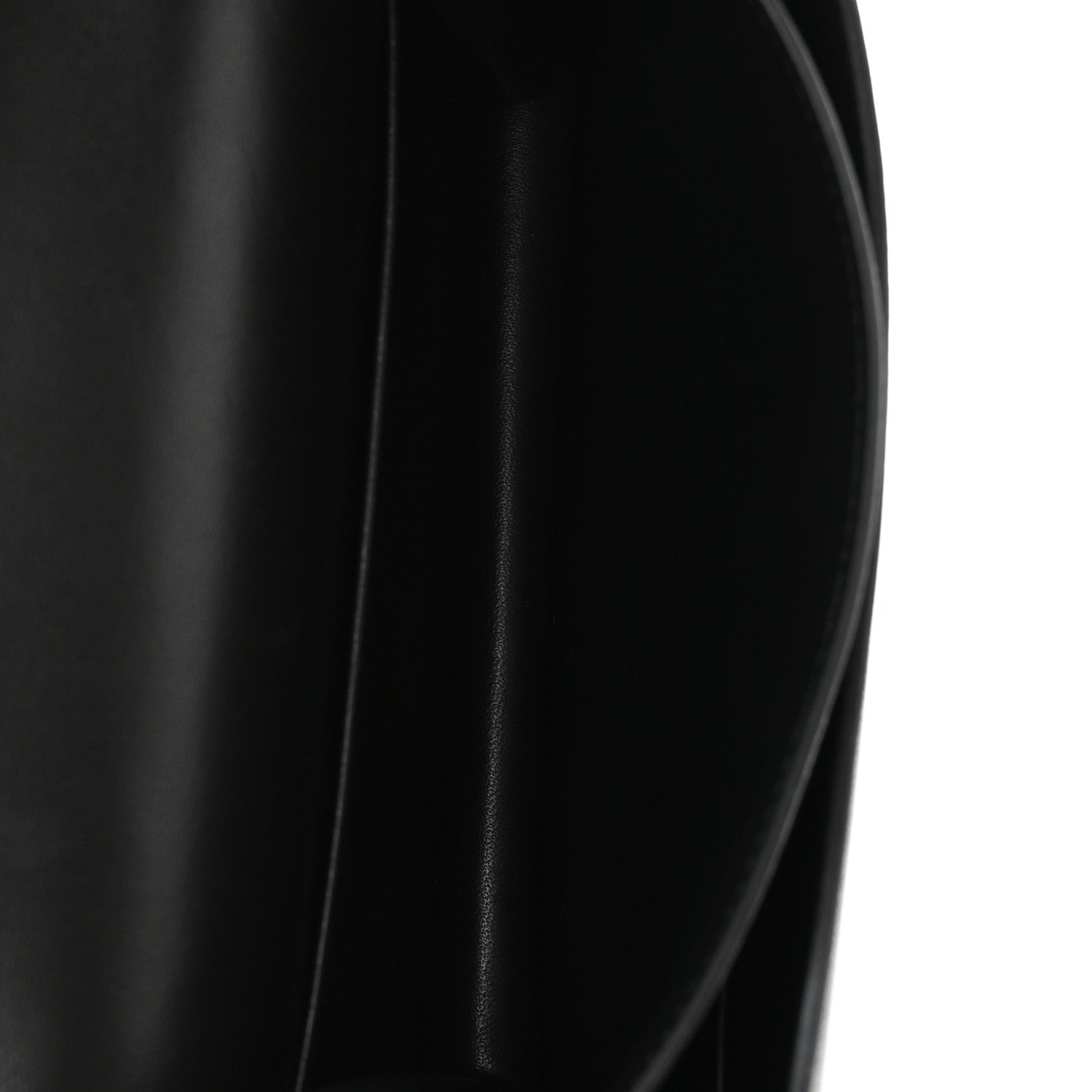 Chevre Mysore Constance 18 Black