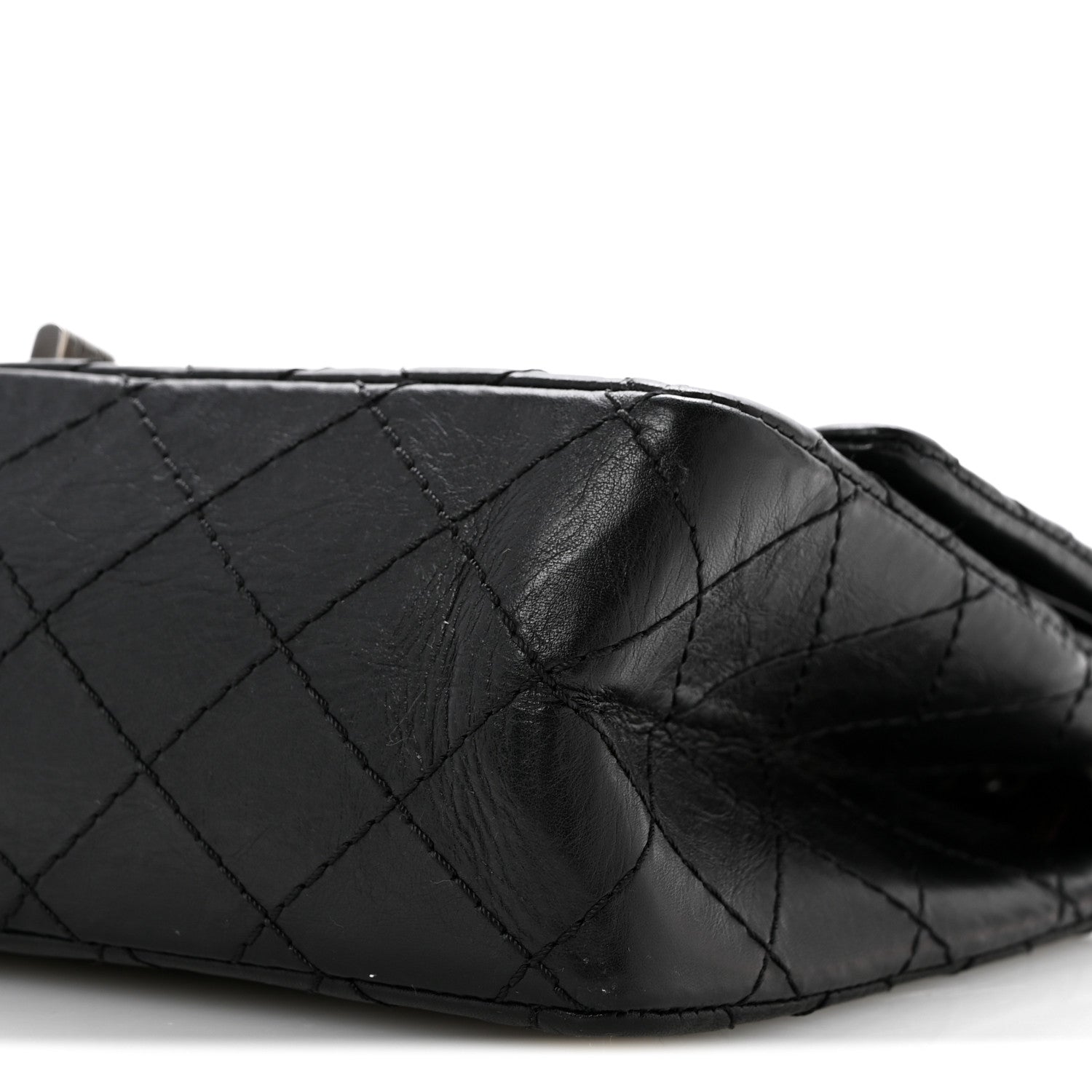 Aged Calfskin Quilted 2.55 Reissue 225 Flap Black