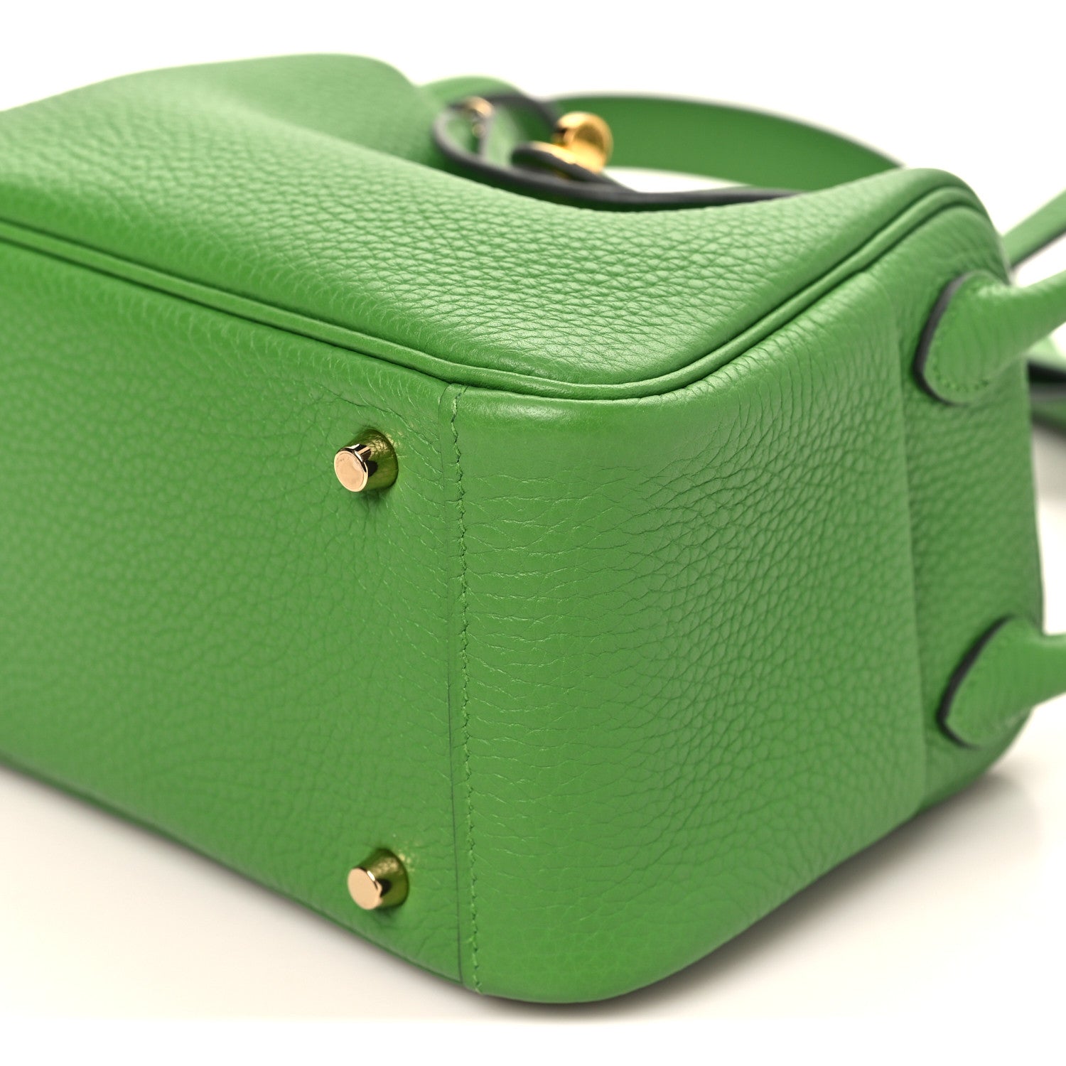 Taurillon Clemence Mini Lindy 20 Vert Yucca