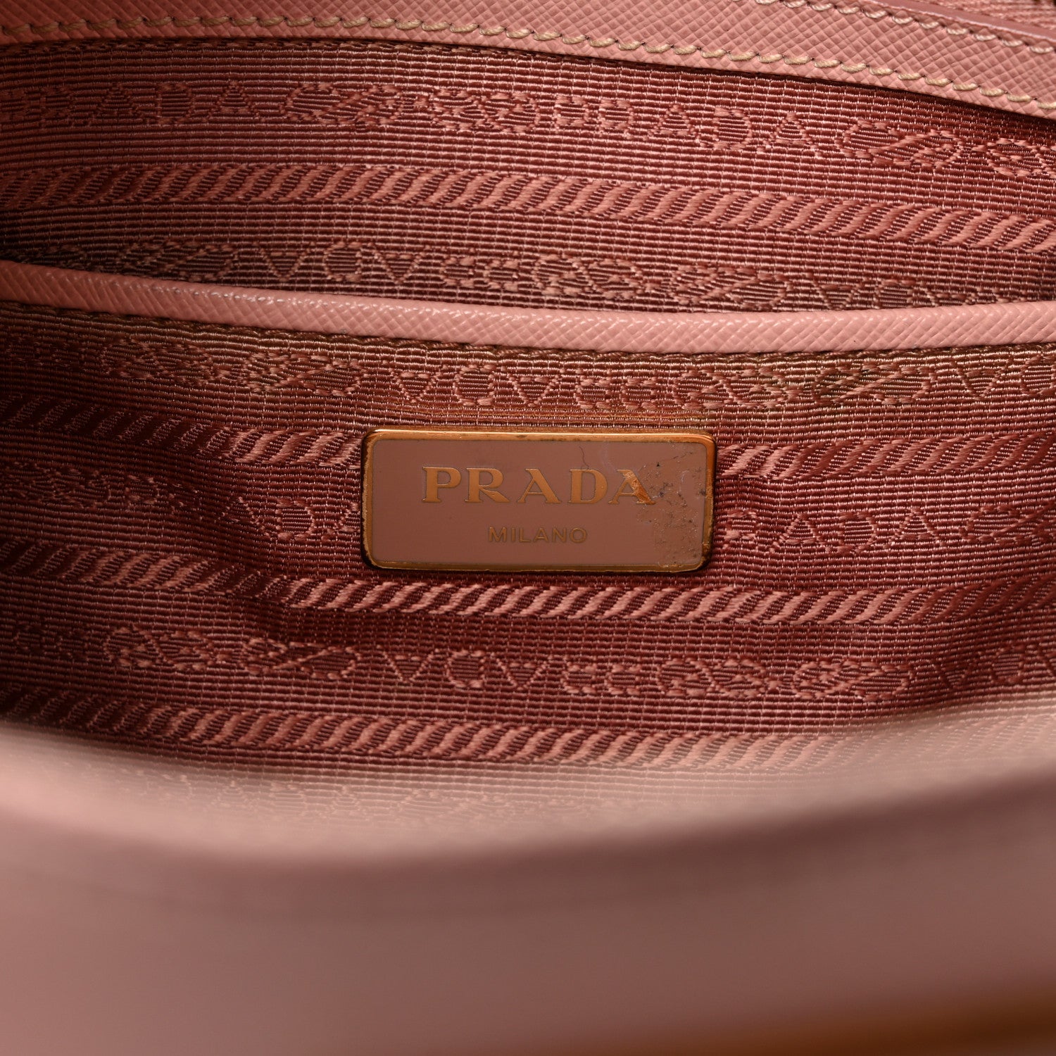 Saffiano Medium Galleria Double Zip Tote Orchidea